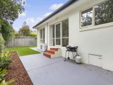 https://images.listonce.com.au/custom/160x/listings/213-sunbeam-avenue-ringwood-east-vic-3135/007/00621007_img_16.jpg?AdvHZoYaOns