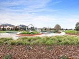 https://images.listonce.com.au/custom/160x/listings/213-tom-roberts-parade-point-cook-vic-3030/353/01613353_img_15.jpg?sRv0_IgaOlg