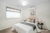 https://images.listonce.com.au/custom/160x/listings/213-white-street-mount-waverley-vic-3149/878/01774878_img_09.jpg?jYz6VkNH49o
