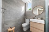 https://images.listonce.com.au/custom/160x/listings/213-young-street-albert-park-vic-3206/497/01948497_img_11.jpg?Y4ydjddP2VE