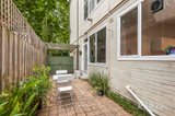 https://images.listonce.com.au/custom/160x/listings/2130-mitford-street-elwood-vic-3184/176/01991176_img_10.jpg?nbC2zsUJpy8