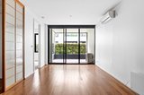 https://images.listonce.com.au/custom/160x/listings/213166-rouse-street-port-melbourne-vic-3207/612/01839612_img_06.jpg?yH2gHtPwtiQ
