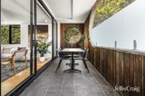 https://images.listonce.com.au/custom/160x/listings/21326-28-broadway-elwood-vic-3184/627/01900627_img_02.jpg?2H1TMBrGgMU