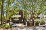 https://images.listonce.com.au/custom/160x/listings/21326-28-broadway-elwood-vic-3184/627/01900627_img_09.jpg?fssHcJxErRI