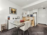 https://images.listonce.com.au/custom/160x/listings/21357-bay-street-port-melbourne-vic-3207/869/01087869_img_03.jpg?JN-63Q0h5tI