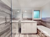 https://images.listonce.com.au/custom/160x/listings/2139-mont-albert-road-balwyn-vic-3103/115/01719115_img_06.jpg?TU28Lbp3-zk