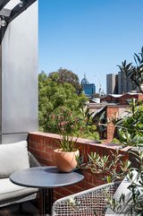 https://images.listonce.com.au/custom/160x/listings/21396-charles-street-fitzroy-vic-3065/027/01453027_img_05.jpg?ej_64fsClkA