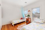 https://images.listonce.com.au/custom/160x/listings/213a-aberdeen-street-newtown-vic-3220/803/01698803_img_05.jpg?p6JNlqRmwfk
