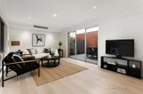 https://images.listonce.com.au/custom/160x/listings/214-16-durward-road-malvern-east-vic-3145/093/00496093_img_04.jpg?rOmxGRf-Npo