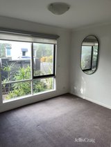 https://images.listonce.com.au/custom/160x/listings/214-16-ramsden-street-clifton-hill-vic-3068/720/01947720_img_05.jpg?jSqVopFL9ng