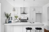 https://images.listonce.com.au/custom/160x/listings/214-carlisle-street-woodend-vic-3442/832/01897832_img_04.jpg?Sc_2ddPoGbw