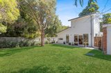 https://images.listonce.com.au/custom/160x/listings/214-carlisle-street-woodend-vic-3442/832/01897832_img_14.jpg?a6fPzzT5MeA