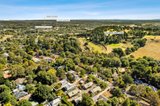 https://images.listonce.com.au/custom/160x/listings/214-carlisle-street-woodend-vic-3442/832/01897832_img_16.jpg?pFLhG605O6A