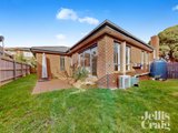 https://images.listonce.com.au/custom/160x/listings/214-clements-street-bentleigh-east-vic-3165/878/01567878_img_12.jpg?EimtoJhQRU4