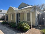 https://images.listonce.com.au/custom/160x/listings/214-corinella-road-woodend-vic-3442/948/01584948_img_01.jpg?52V9rQZd1kM