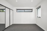 https://images.listonce.com.au/custom/160x/listings/214-diane-crescent-mooroolbark-vic-3138/616/01932616_img_09.jpg?40feLisEJxY