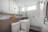 https://images.listonce.com.au/custom/160x/listings/214-dickens-street-richmond-vic-3121/159/01885159_img_08.jpg?BUFinhEiZDs
