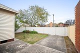 https://images.listonce.com.au/custom/160x/listings/214-dowling-street-wendouree-vic-3355/185/01692185_img_14.jpg?-02N6NvOHNE