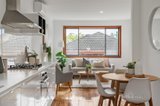 https://images.listonce.com.au/custom/160x/listings/214-essex-road-surrey-hills-vic-3127/838/01448838_img_03.jpg?znRGr-z1G_Y