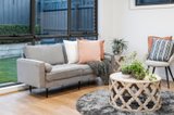 https://images.listonce.com.au/custom/160x/listings/214-laird-street-croydon-vic-3136/970/01901970_img_08.jpg?mcbyhp62Xho