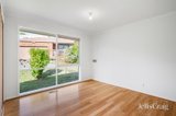 https://images.listonce.com.au/custom/160x/listings/214-mantell-street-doncaster-east-vic-3109/049/01877049_img_06.jpg?2mxdXR8Jxa0
