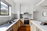 https://images.listonce.com.au/custom/160x/listings/214-poplar-crescent-bellfield-vic-3081/717/01927717_img_05.jpg?Vc5ebdqinY8