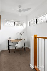 https://images.listonce.com.au/custom/160x/listings/214-poplar-crescent-bellfield-vic-3081/717/01927717_img_12.jpg?5T_LSdgskYk