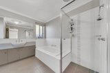 https://images.listonce.com.au/custom/160x/listings/214-rimbool-road-grovedale-vic-3216/655/01698655_img_10.jpg?z1STD_XjW3M