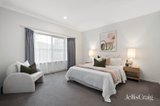 https://images.listonce.com.au/custom/160x/listings/214-ryland-avenue-croydon-vic-3136/564/01907564_img_05.jpg?VYVW8aD72D8
