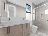 https://images.listonce.com.au/custom/160x/listings/214-sadie-street-mount-waverley-vic-3149/815/01889815_img_03.jpg?KZGyXlX_xDg