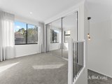 https://images.listonce.com.au/custom/160x/listings/214-sadie-street-mount-waverley-vic-3149/815/01889815_img_07.jpg?vGcnKFYO9Xs