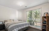 https://images.listonce.com.au/custom/160x/listings/214-stapley-crescent-altona-north-vic-3025/012/01702012_img_03.jpg?KYlE97AMmxI