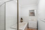 https://images.listonce.com.au/custom/160x/listings/214-stapley-crescent-altona-north-vic-3025/012/01702012_img_04.jpg?5byAJE-5Rkc
