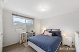 https://images.listonce.com.au/custom/160x/listings/214-thackeray-court-croydon-vic-3136/169/00718169_img_08.jpg?x9aQJ1fjbic