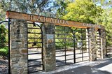 https://images.listonce.com.au/custom/160x/listings/214-yarrbat-avenue-balwyn-vic-3103/893/01057893_img_09.jpg?7t88pv_mrTY