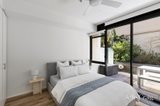 https://images.listonce.com.au/custom/160x/listings/21457-bay-street-port-melbourne-vic-3207/536/01951536_img_06.jpg?jQi-MI1JDH4