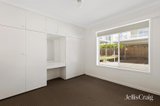 https://images.listonce.com.au/custom/160x/listings/2146-eglinton-street-kew-vic-3101/202/01989202_img_05.jpg?vxVc-sIYebc