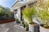 https://images.listonce.com.au/custom/160x/listings/215-17-shenfield-avenue-chelsea-vic-3196/065/01909065_img_11.jpg?val5Fc33-Zo