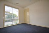 https://images.listonce.com.au/custom/160x/listings/215-anglo-court-mooroolbark-vic-3138/915/01781915_img_03.jpg?ig0Qd7jzEvA