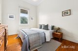 https://images.listonce.com.au/custom/160x/listings/215-archibald-road-newlyn-vic-3364/811/01810811_img_14.jpg?zxYJTJTbEAc