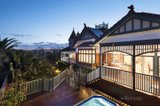 https://images.listonce.com.au/custom/160x/listings/215-clarke-street-northcote-vic-3070/600/00898600_img_20.jpg?MG8o4kvNTjg