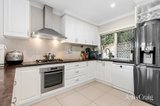 https://images.listonce.com.au/custom/160x/listings/215-emerald-street-mount-waverley-vic-3149/614/01986614_img_07.jpg?RU5XpkNlD0I