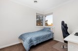 https://images.listonce.com.au/custom/160x/listings/215-emerald-street-mount-waverley-vic-3149/614/01986614_img_12.jpg?cmfLBtwsIVw