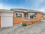 https://images.listonce.com.au/custom/160x/listings/215-estella-street-glen-iris-vic-3146/345/00829345_img_01.jpg?dQC6ugitB38