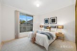 https://images.listonce.com.au/custom/160x/listings/215-gilmour-road-bentleigh-vic-3204/719/01852719_img_10.jpg?D6ThhefwsFE