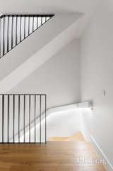 https://images.listonce.com.au/custom/160x/listings/215-osborne-grove-preston-vic-3072/855/01899855_img_10.jpg?a7sxULv1lr4