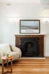 https://images.listonce.com.au/custom/160x/listings/215-raleigh-street-thornbury-vic-3071/539/01990539_img_18.jpg?6nD0o-PMKZk
