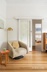 https://images.listonce.com.au/custom/160x/listings/215-raleigh-street-thornbury-vic-3071/539/01990539_img_24.jpg?PperMqYG8aY