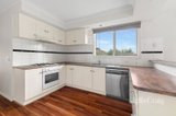 https://images.listonce.com.au/custom/160x/listings/215-river-street-briar-hill-vic-3088/386/01916386_img_05.jpg?mZBst6savN4