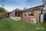 https://images.listonce.com.au/custom/160x/listings/215-selkirk-avenue-wantirna-vic-3152/920/01882920_img_10.jpg?_MSbhAcNvtY